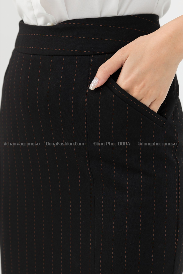 CHÂN VÁY XẺ TÚI MỔ